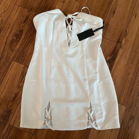 NWT H:ours Haider $158 Mini Dress White Strapless - Picture 3 of 8